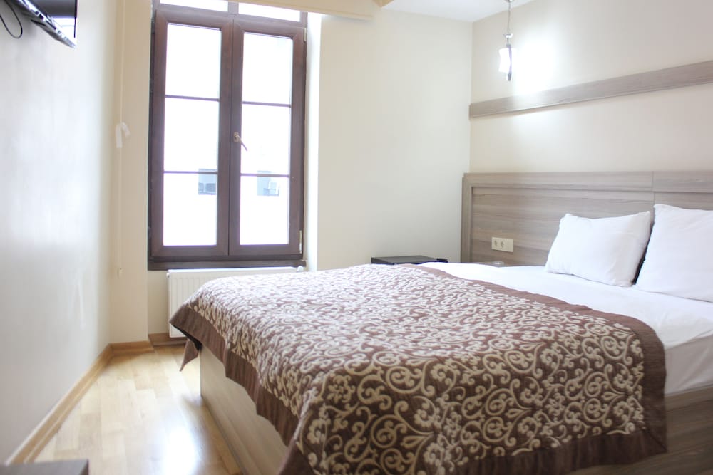 RAGIP PASHA APARTMENTS 20/73