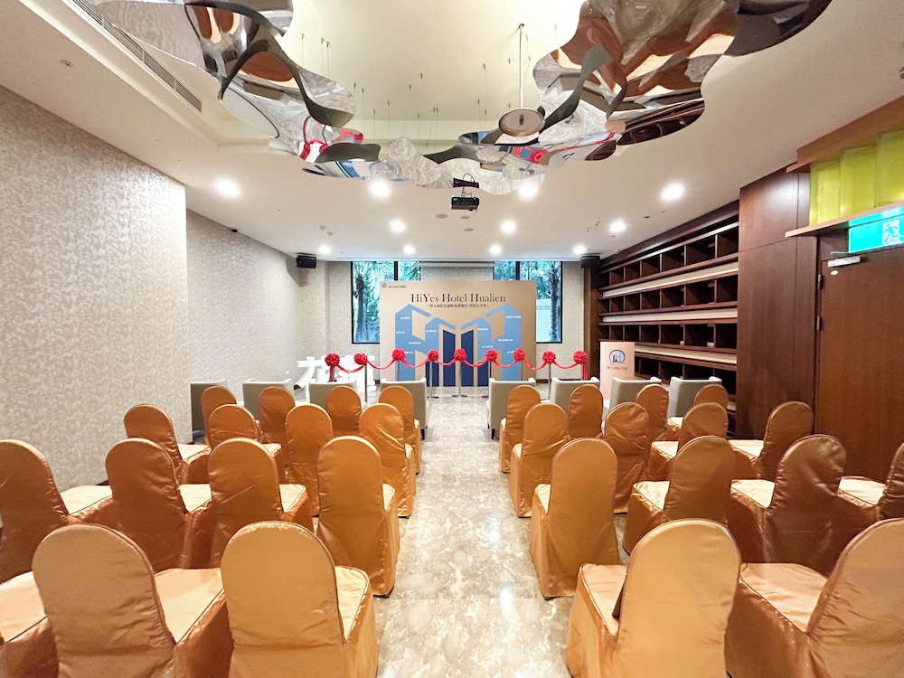 Best Hotel 60/63