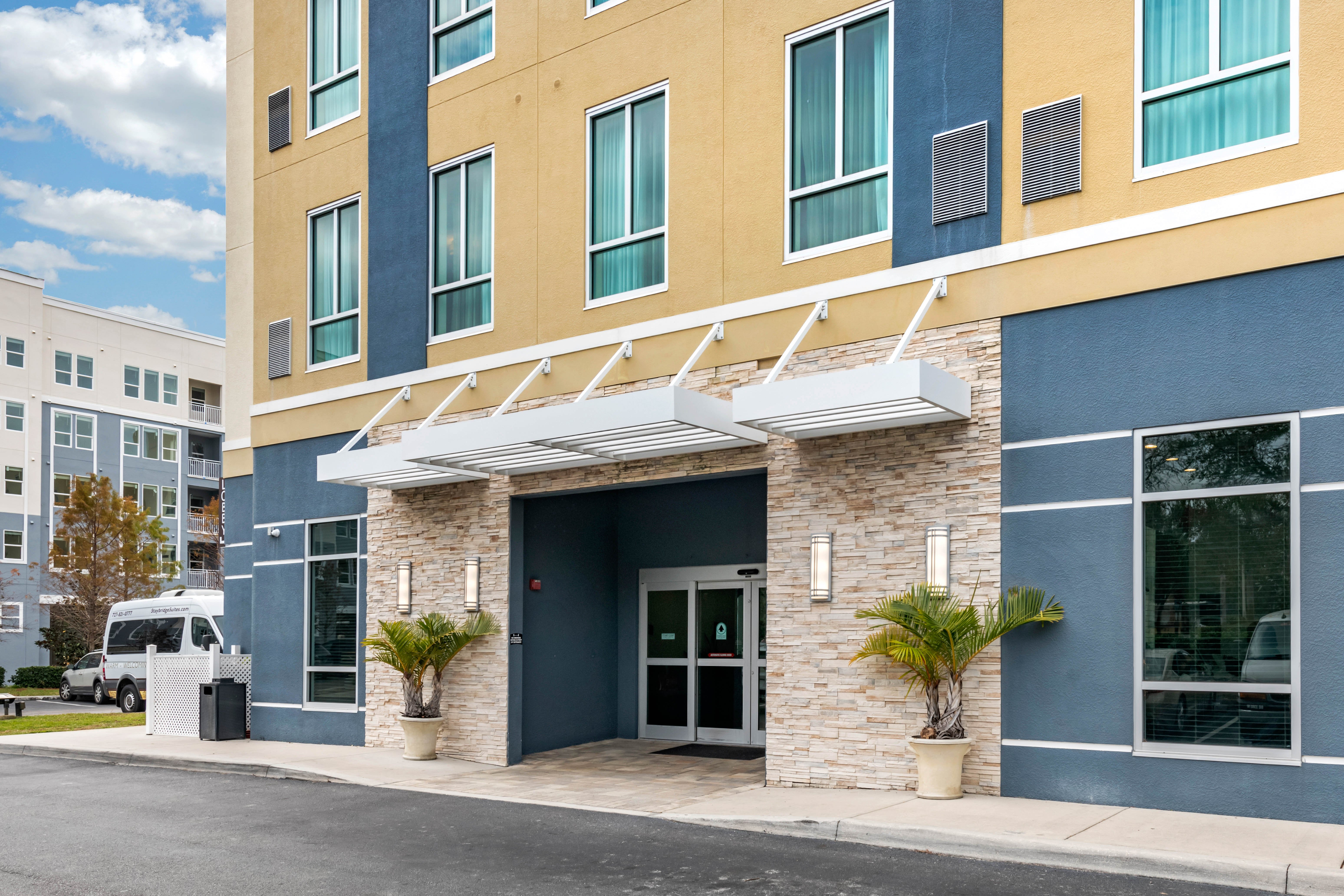 Staybridge Suites St. Petersburg FL 69/79