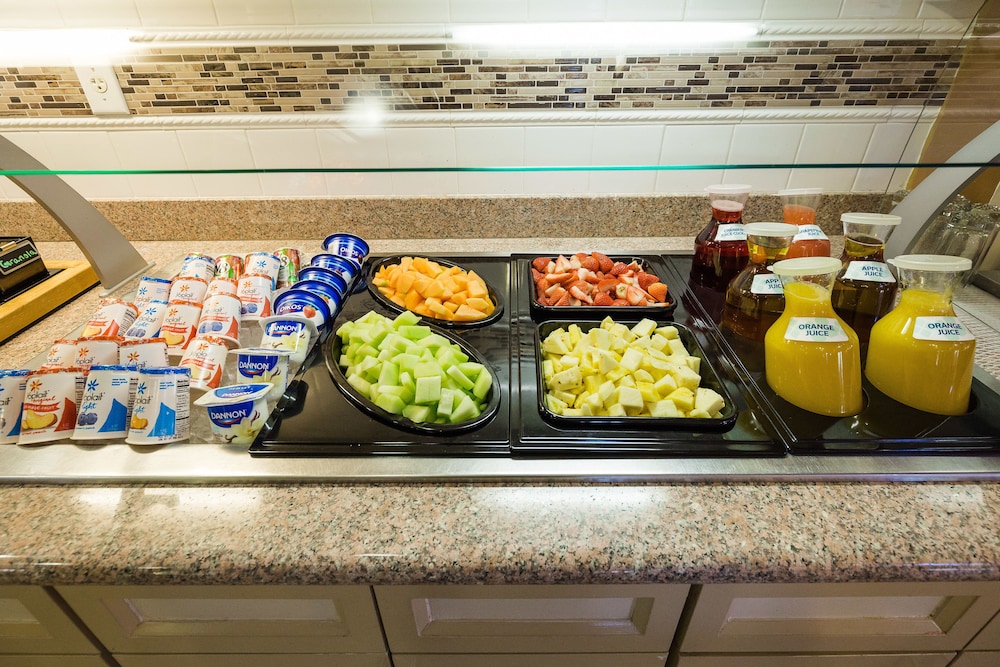 Hilton Garden Inn Atlanta Northpoint Hotel 44/65