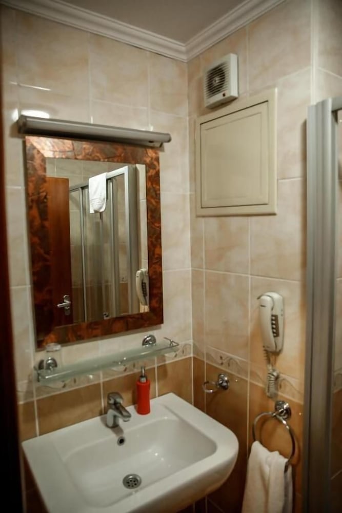 Hotel Yuksel 39/46