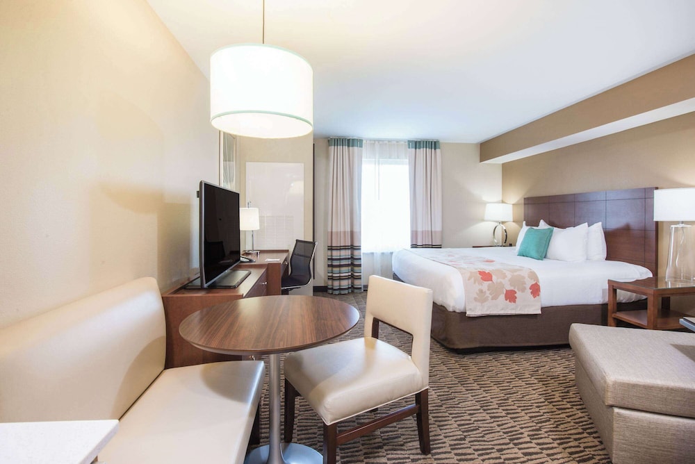 HAWTHORN SUITES BY WYNDHAM ST CLAIRSVILLE 6/26
