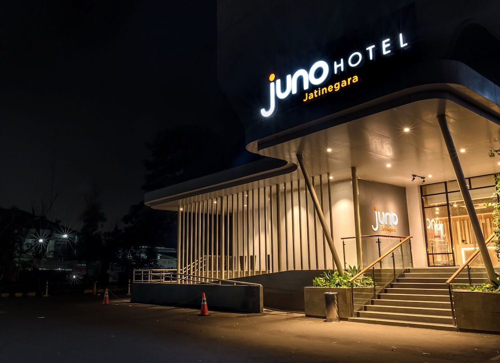 Juno Hotel Jatinegara 2/49