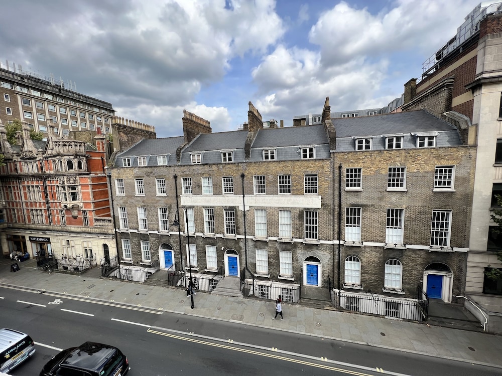 Hotel Cavendish 26/32