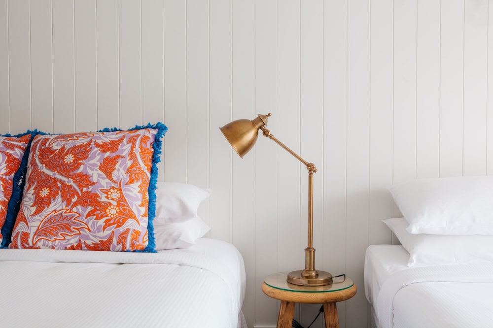 Lord Byron Resort 29/60