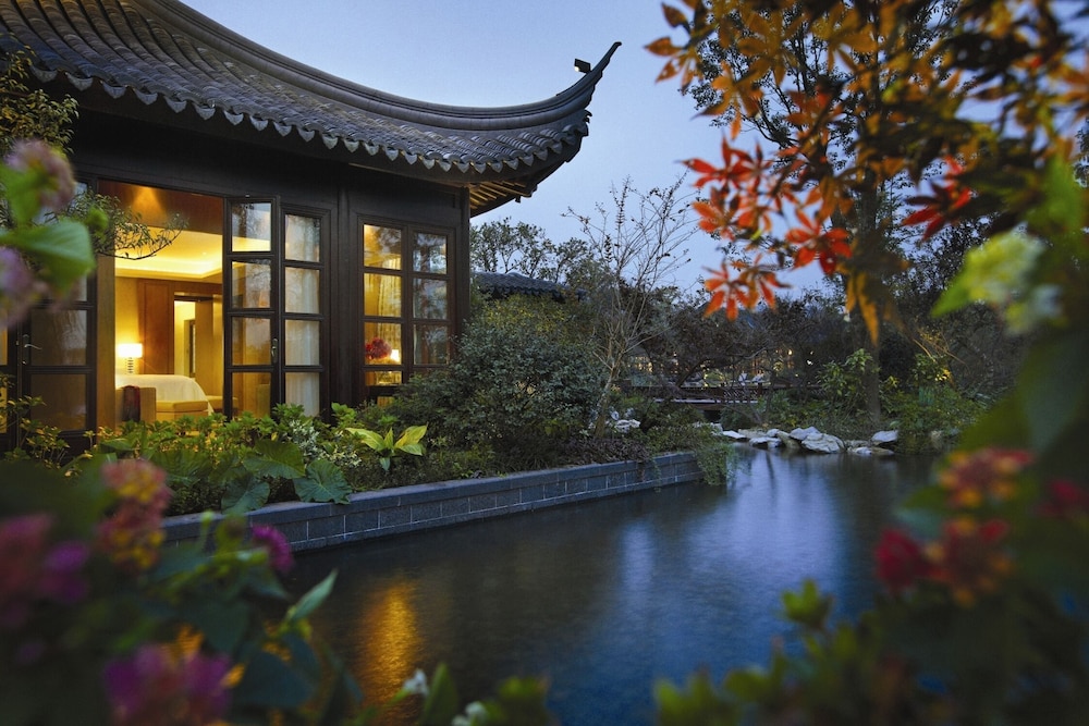 Four Seasons Hotel Hangzhou At West Lake 7/49