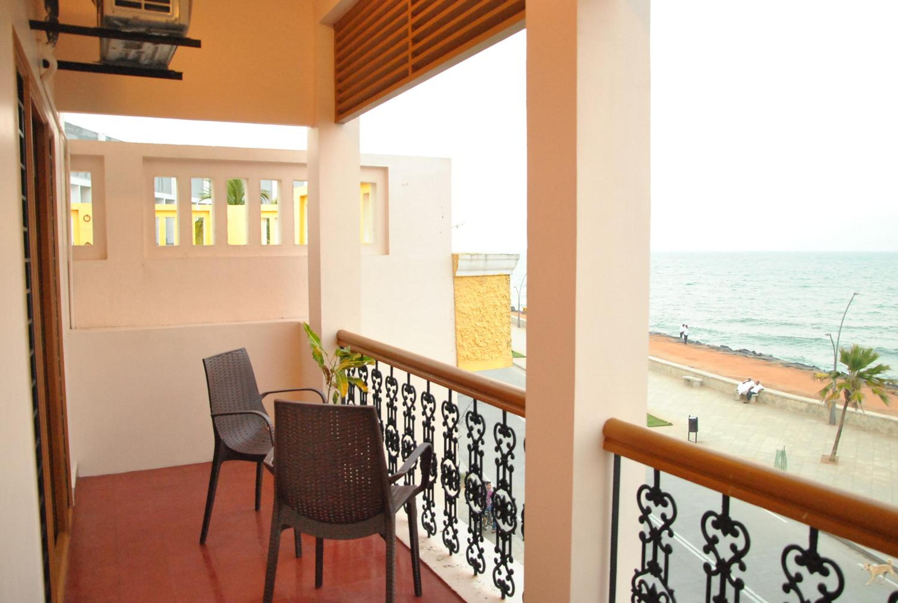 Cours Chabrol A Heritage Hotel By The Sea 24/35