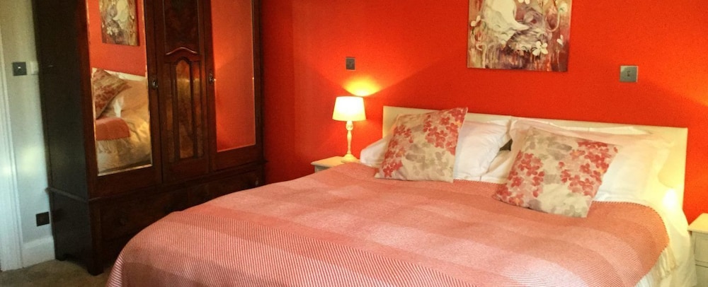 Holiday Cottages And North Star Apartment 5/30