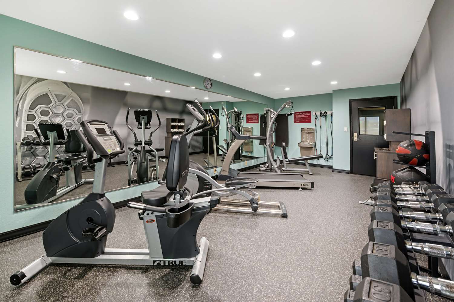 Best Western Plus Greenwood/Indy South Inn 22/33