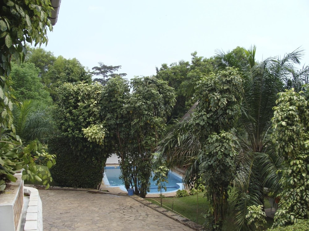 Kiriri Residence Hotel 33/40
