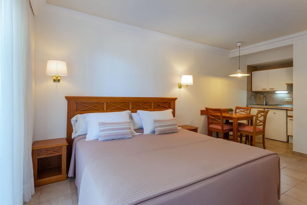 Inturotel Cala Azul Park 22/71