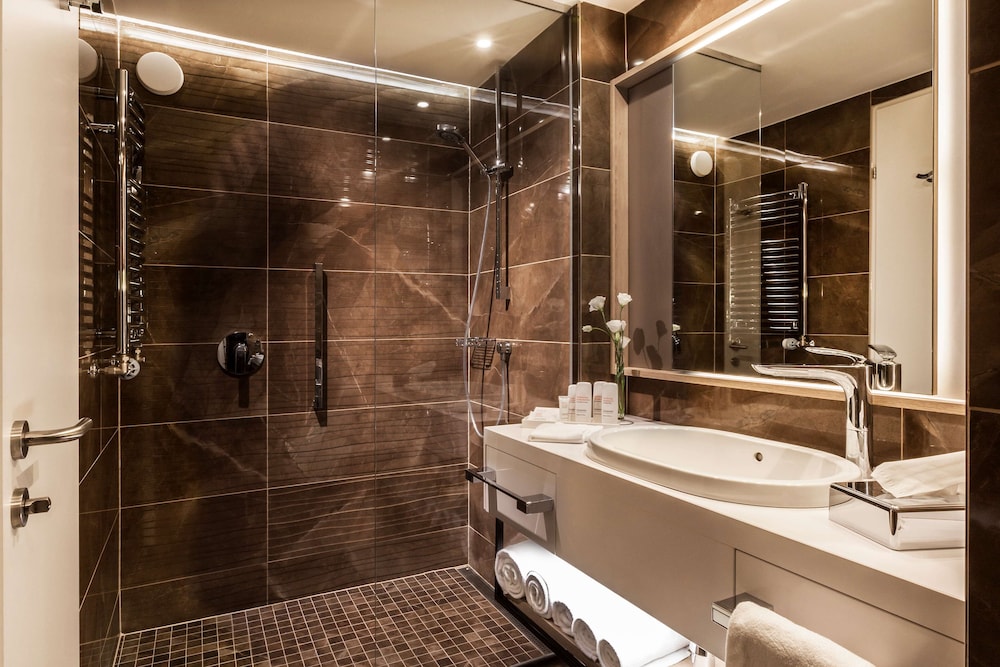 Radisson Blu Beke 69/70