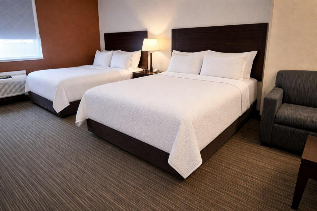 Room, Twin Beds, Accessible