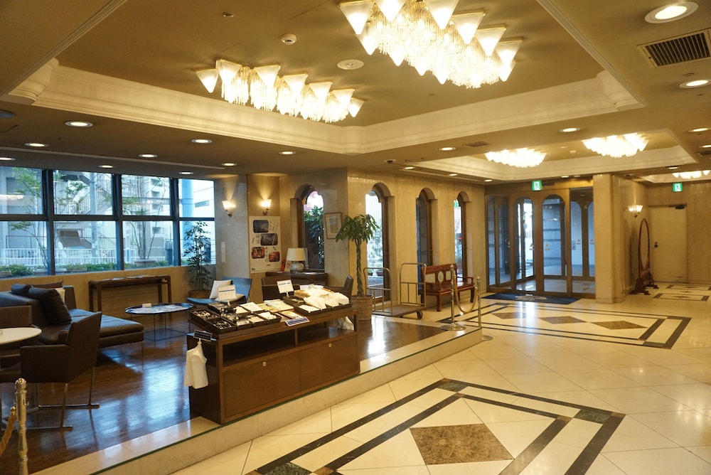 Yokohama Mandarin Hotel 30/50