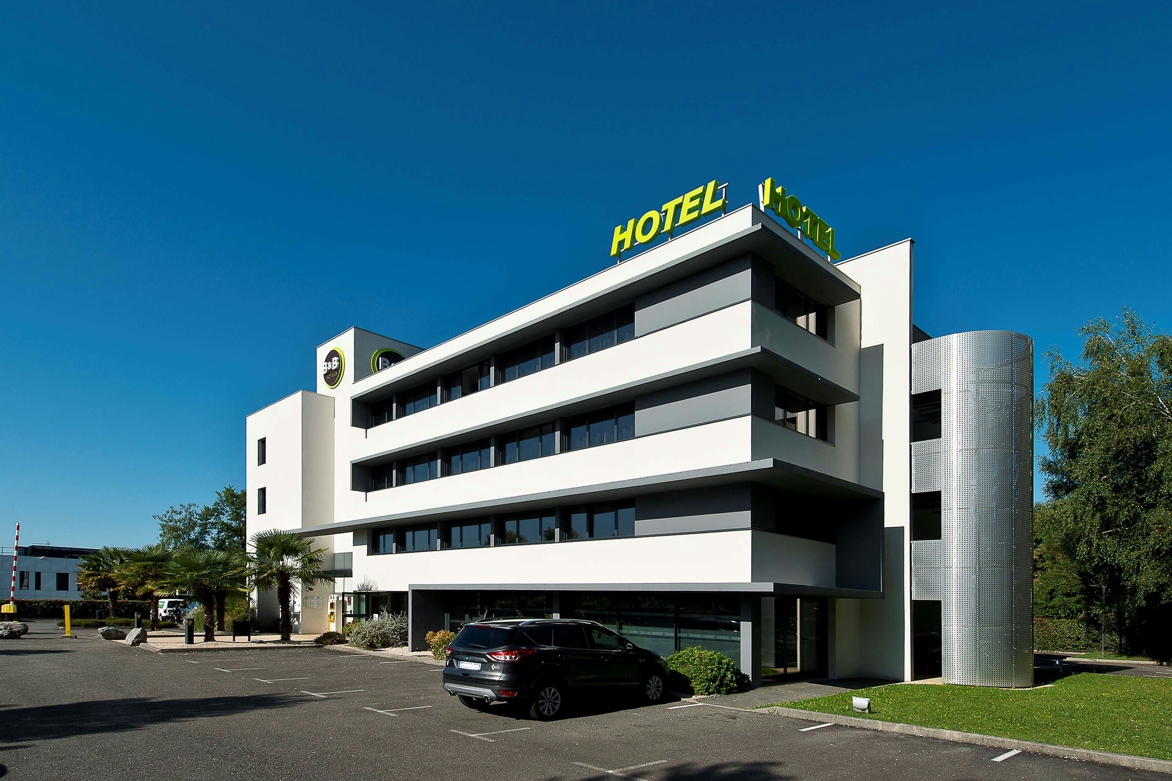 B&B HOTEL Pau Zenith 25/27