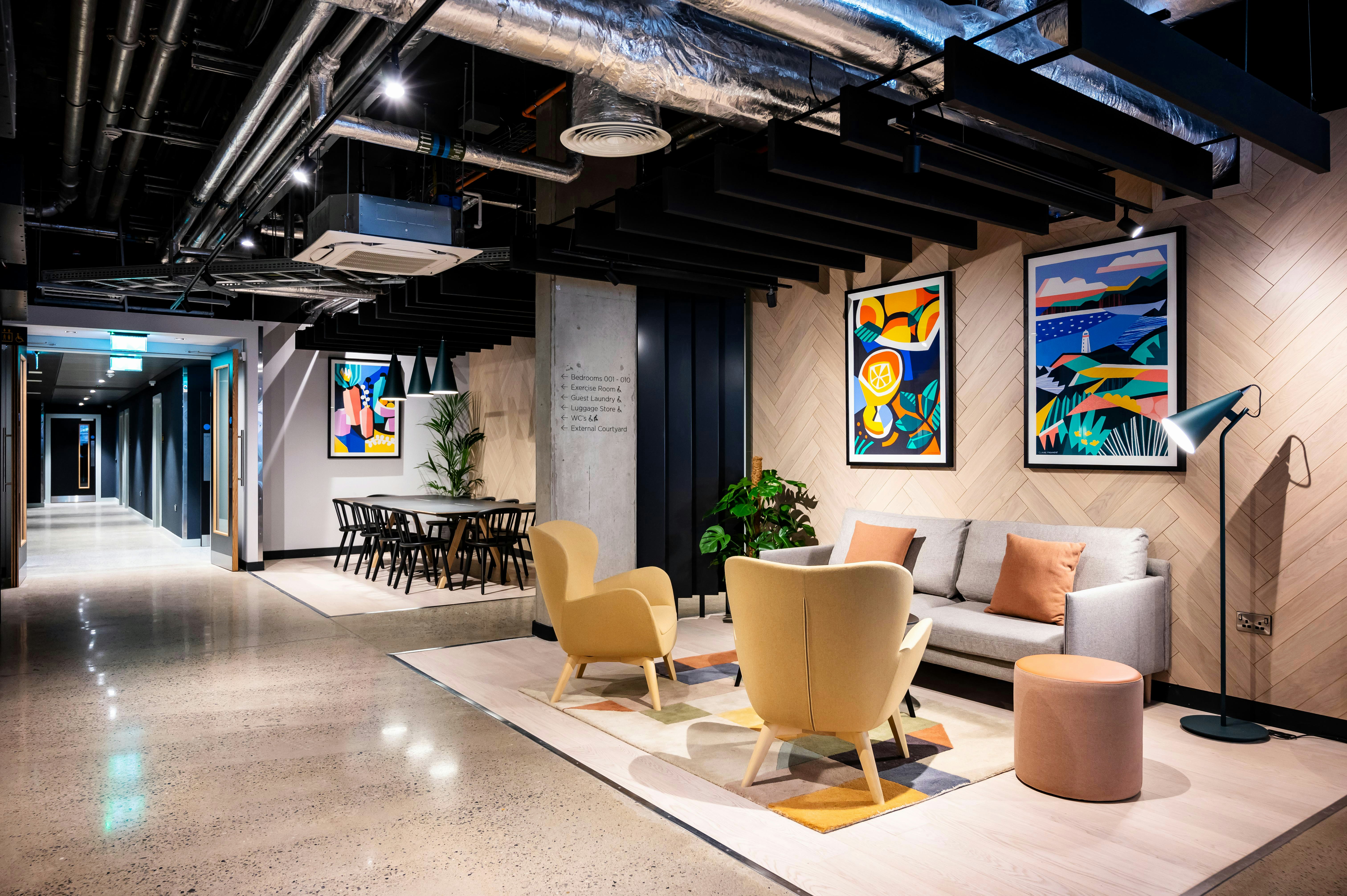 Staycity Aparthotels Tivoli 32/47