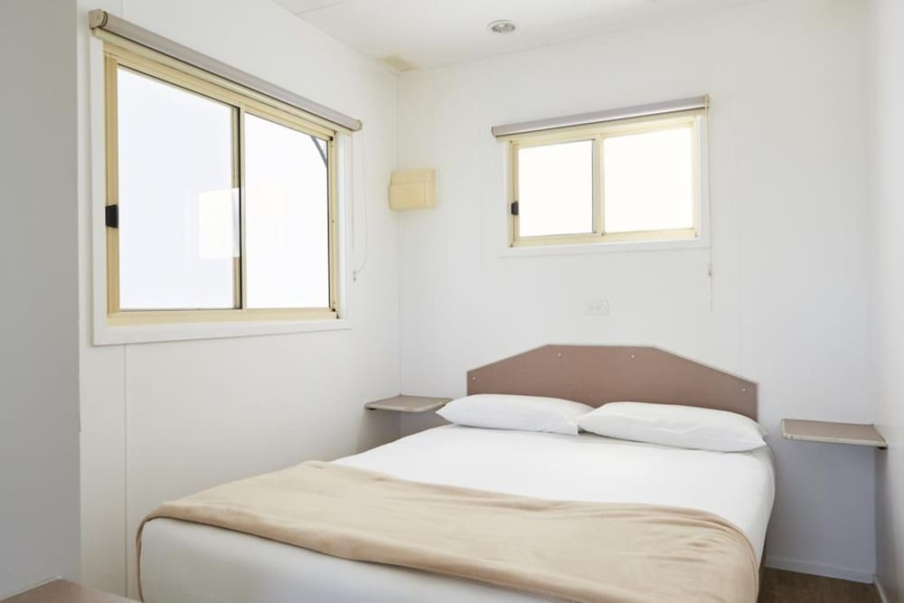 NRMA Victor Harbor Beachfront Holiday Park 13/71