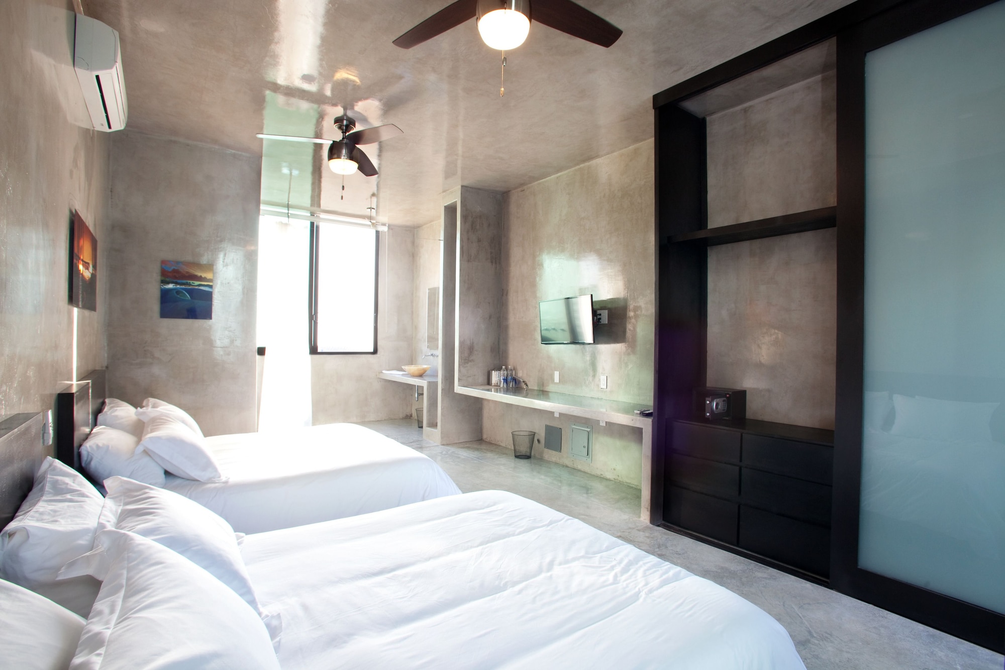 BASIC, DOUBLE BED