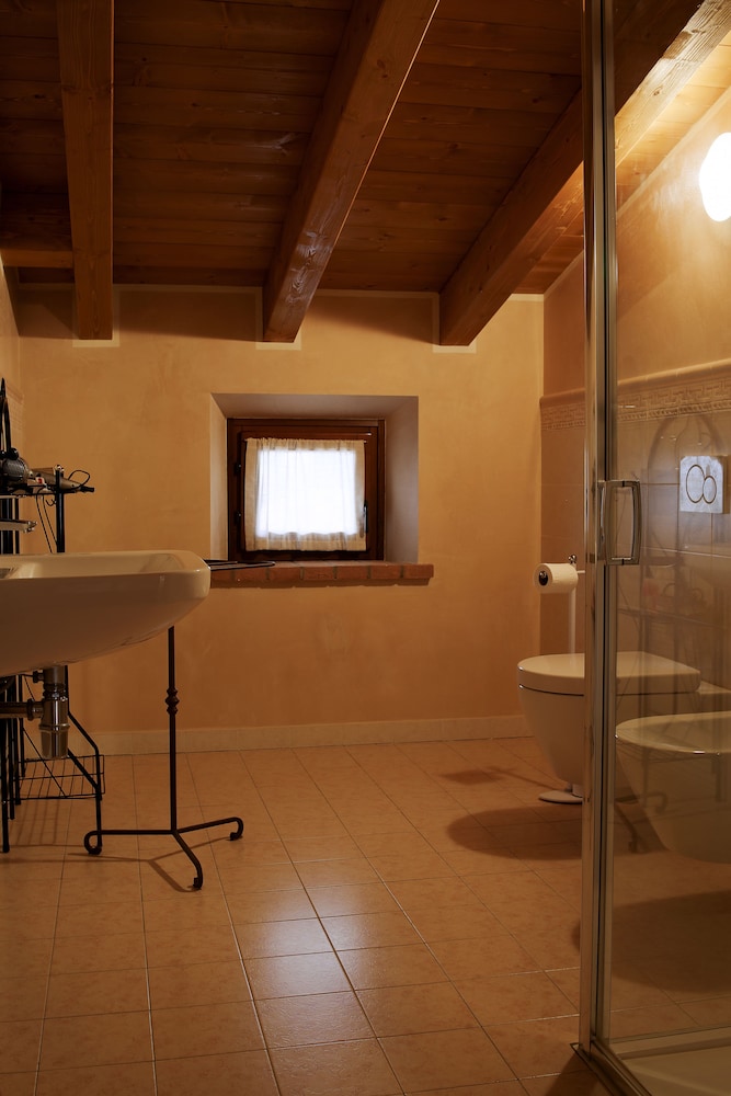 La Fonte Degli Dei Wine Relais - Adults Only 18/50
