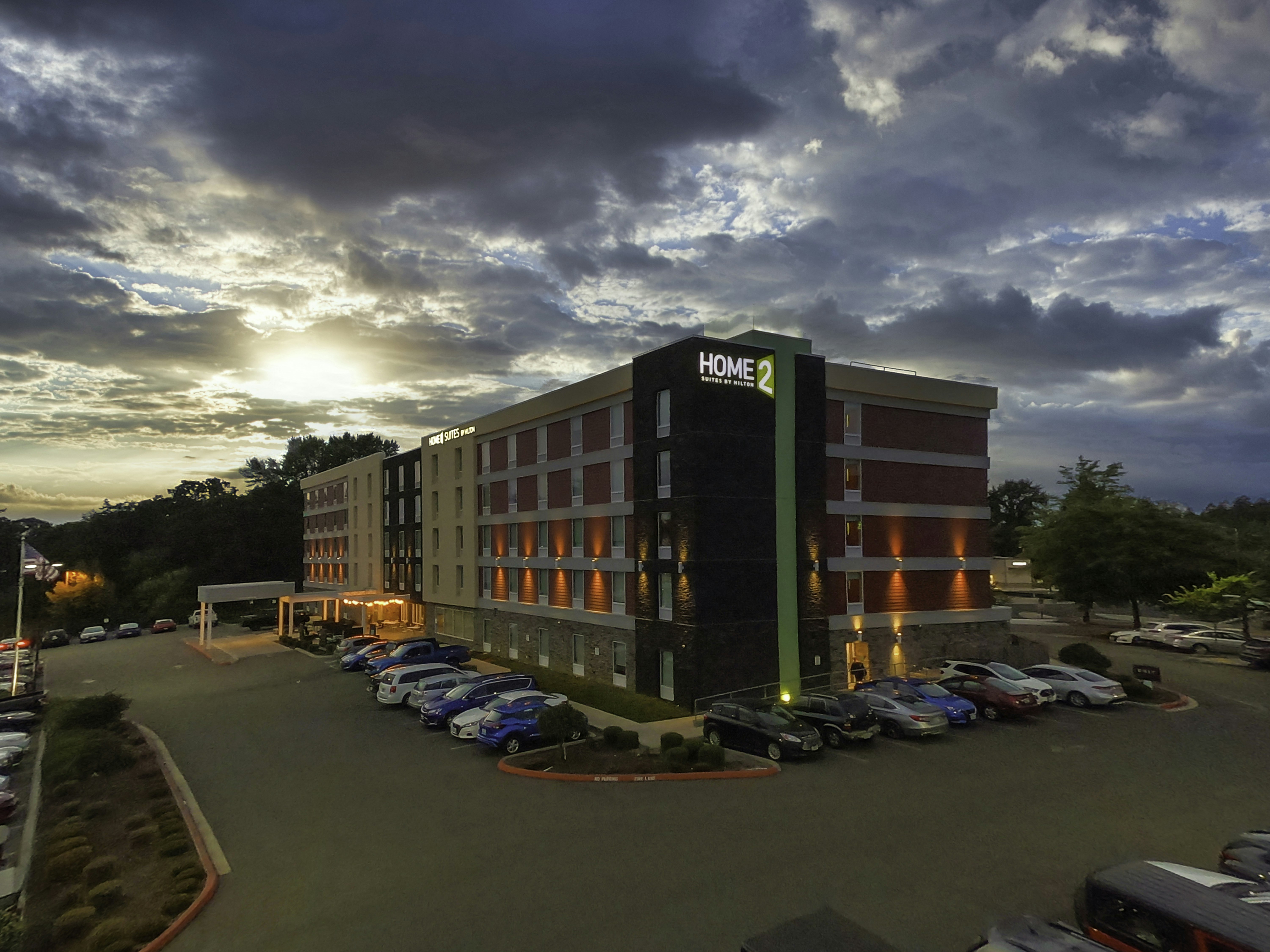 Home2 Suites by Hilton DuPont 1/15