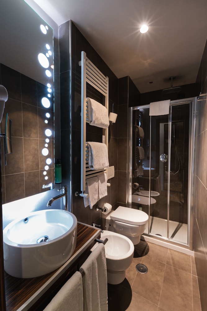 Hotel Unicorno 33/33