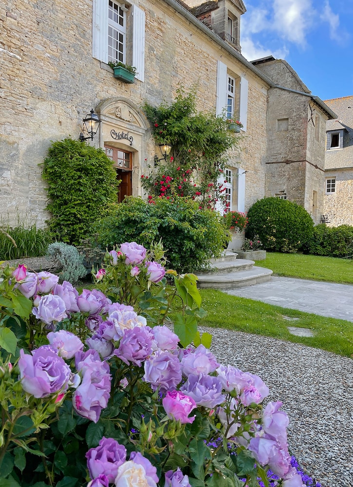 FERME DE LA RANCONNIERE - MANOIR DE MATHAN 70/78