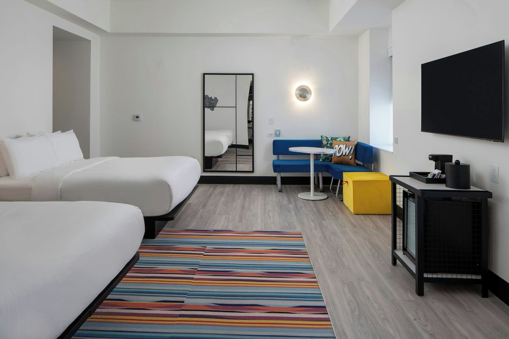 Aloft Memphis Downtown 13/51