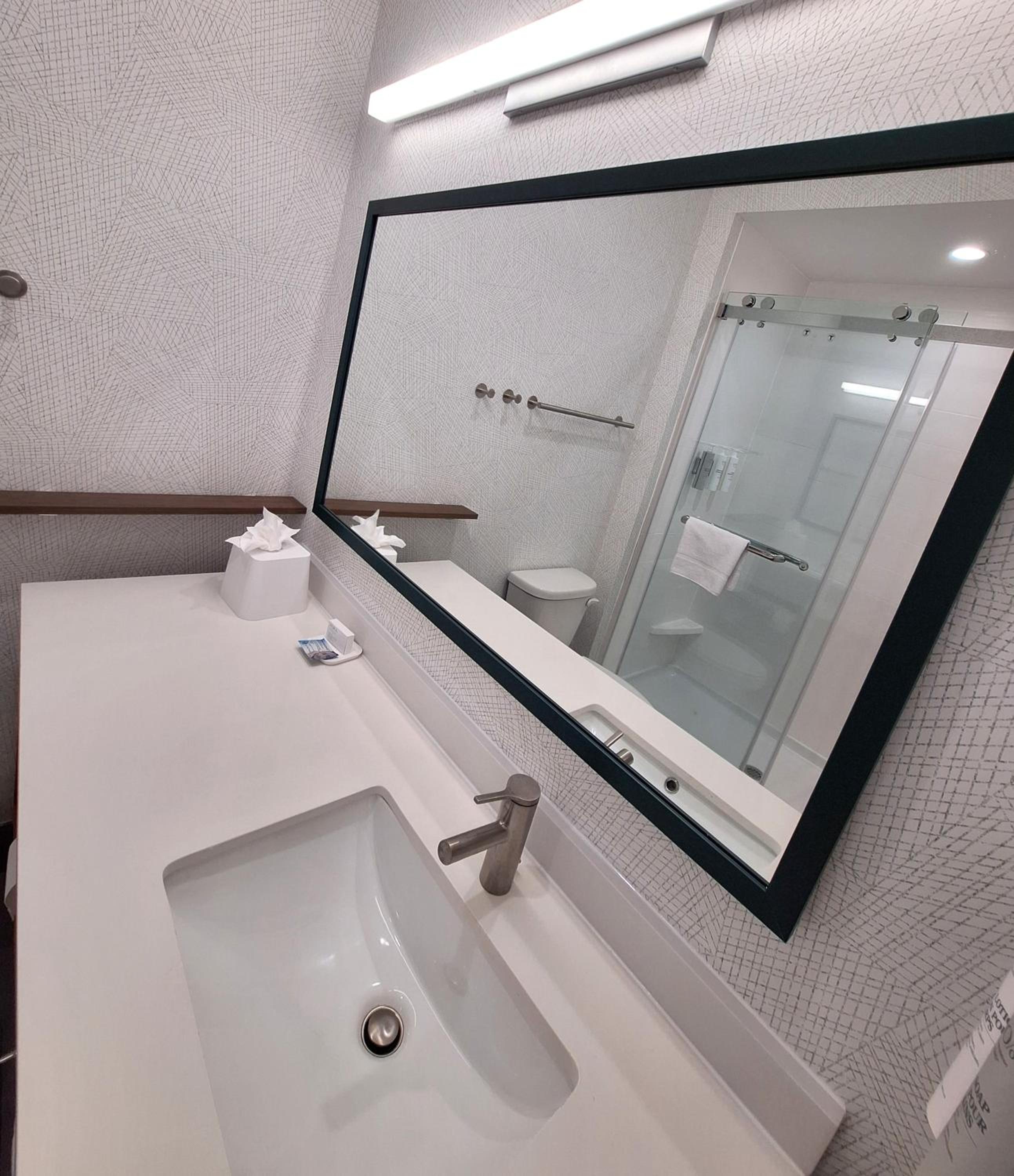 Home2 Suites by Hilton Lufkin, TX 27/28