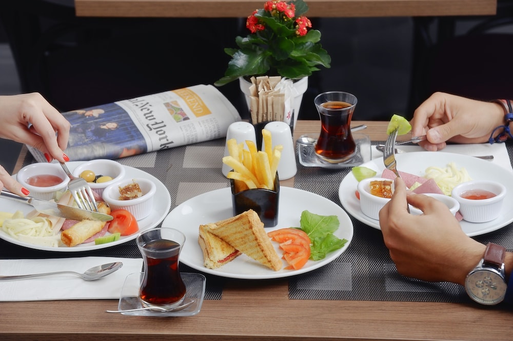 Nar Bagdatliyan Hotel 58/70
