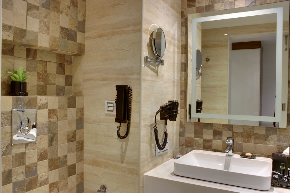 Ramada Encore Bangalore Domlur 25/50
