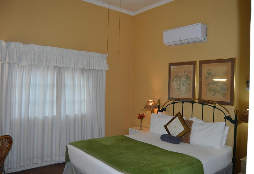 Ascot Inn 21/63