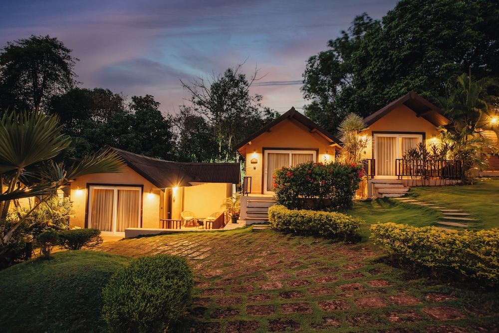 Stone Wood Resort & Spa 41/50