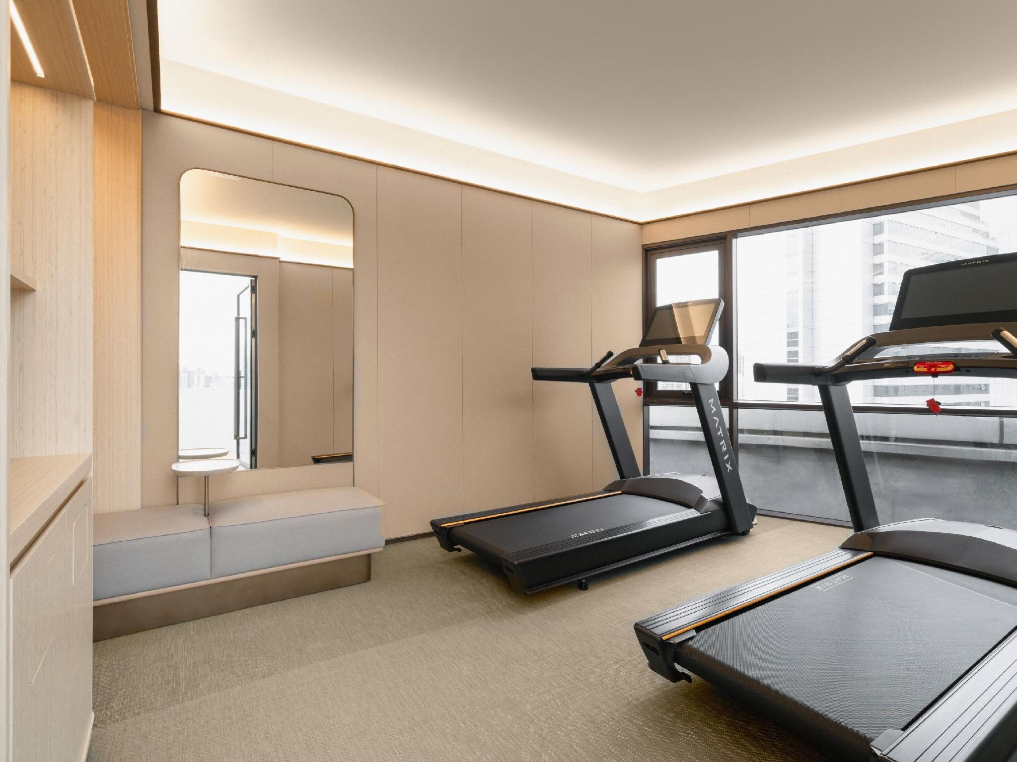 Ji Hotel (Beijing Road Pedestrian Street Tianzi Wharf) 33/50
