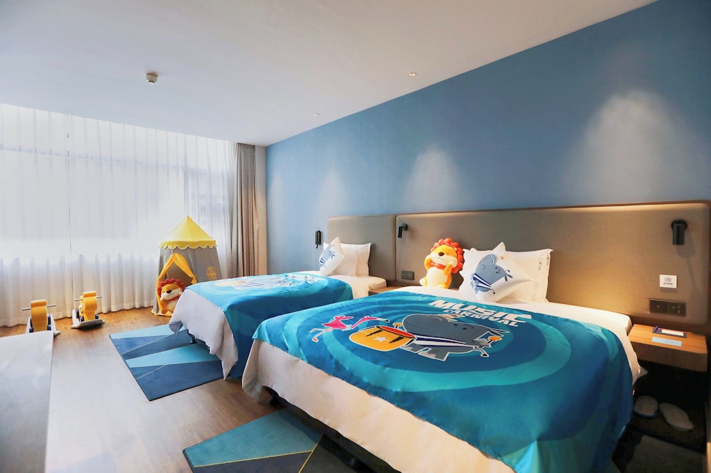 Holiday Inn Express Shantou City Center by IHG 13/29