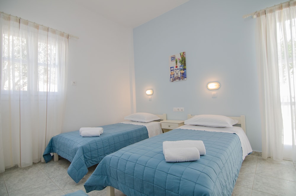 Athena Rooms 14/21