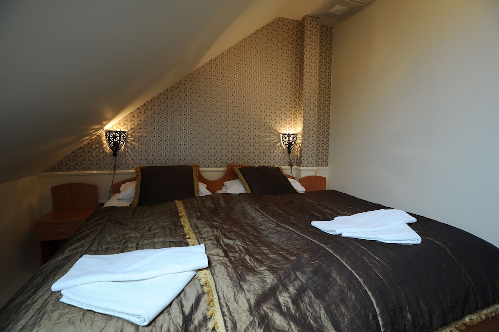Minaret Hotel 14/50