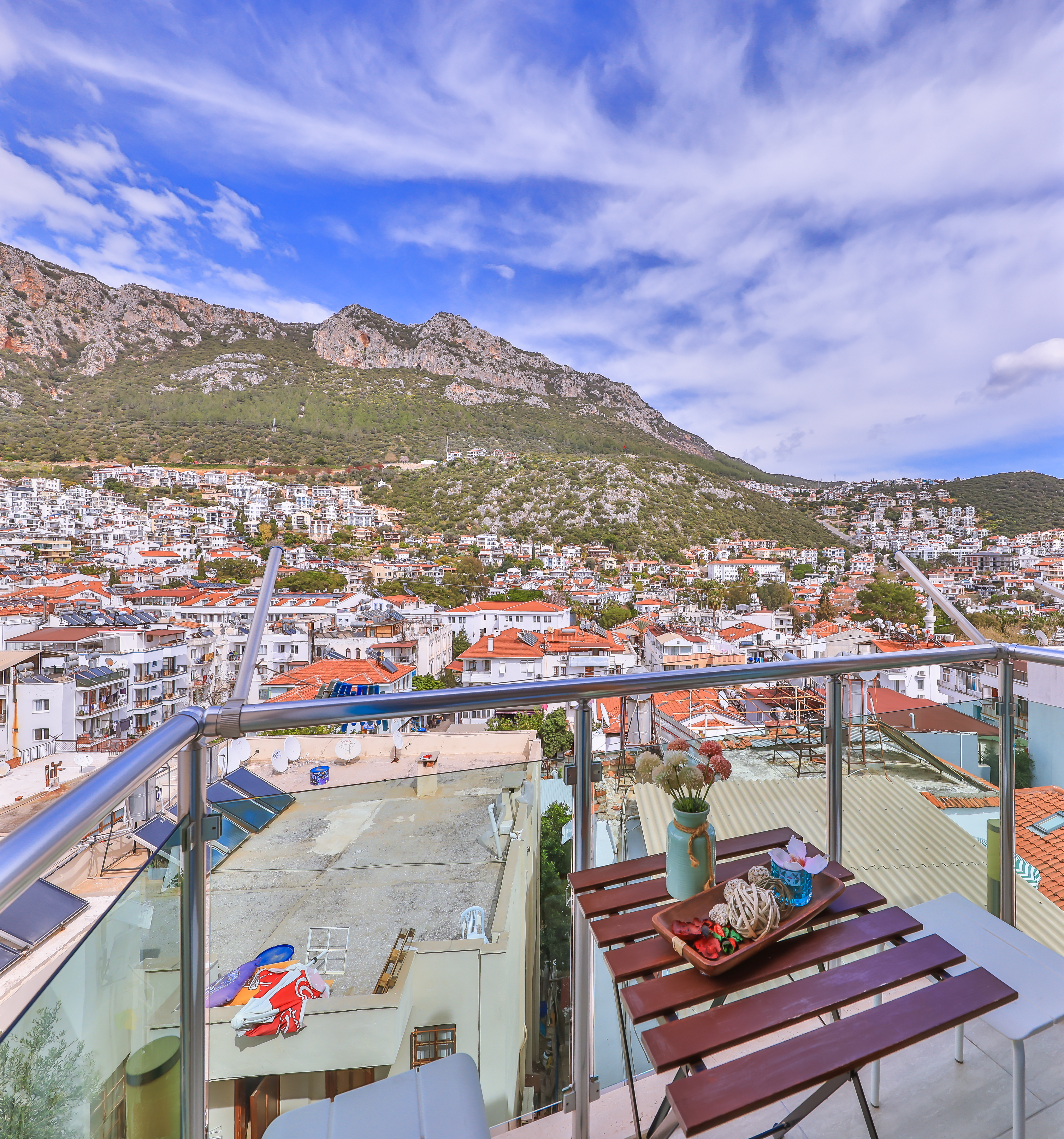 Sonne Hotel 40/49