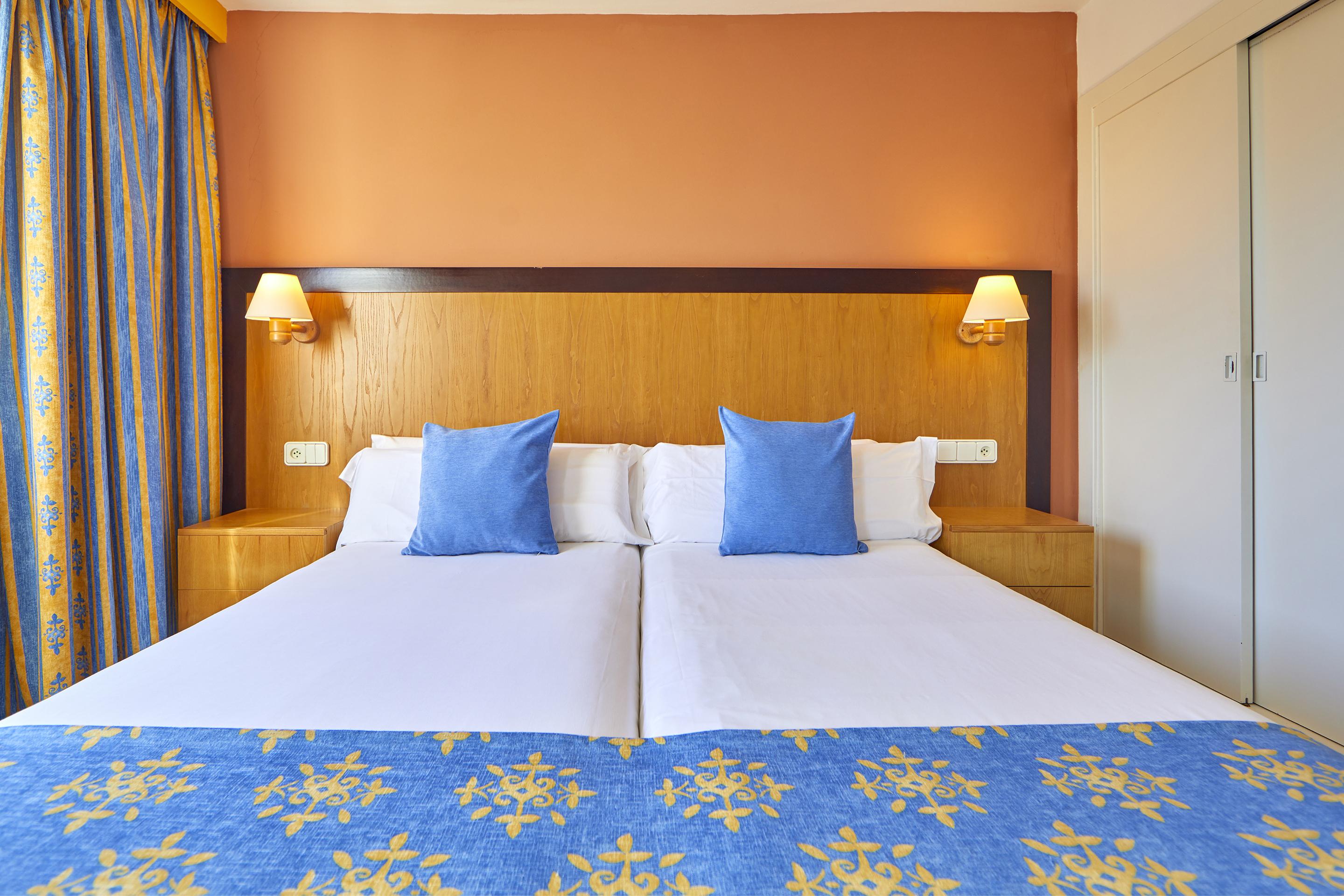 1 Bedroom, Apartment, Balcony or Terrace