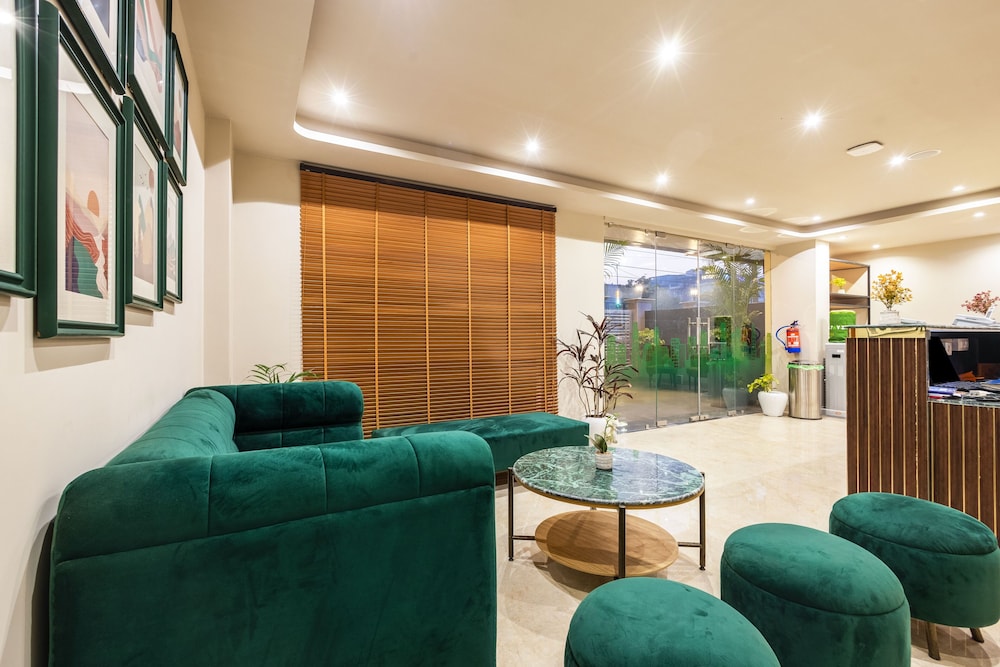 SaltStayz Sector 39 - Subhash Chowk 33/50
