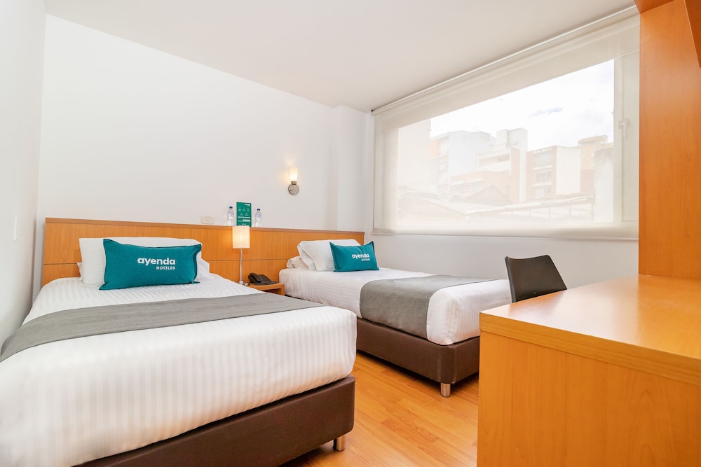 SUPERIOR, TWIN BEDS