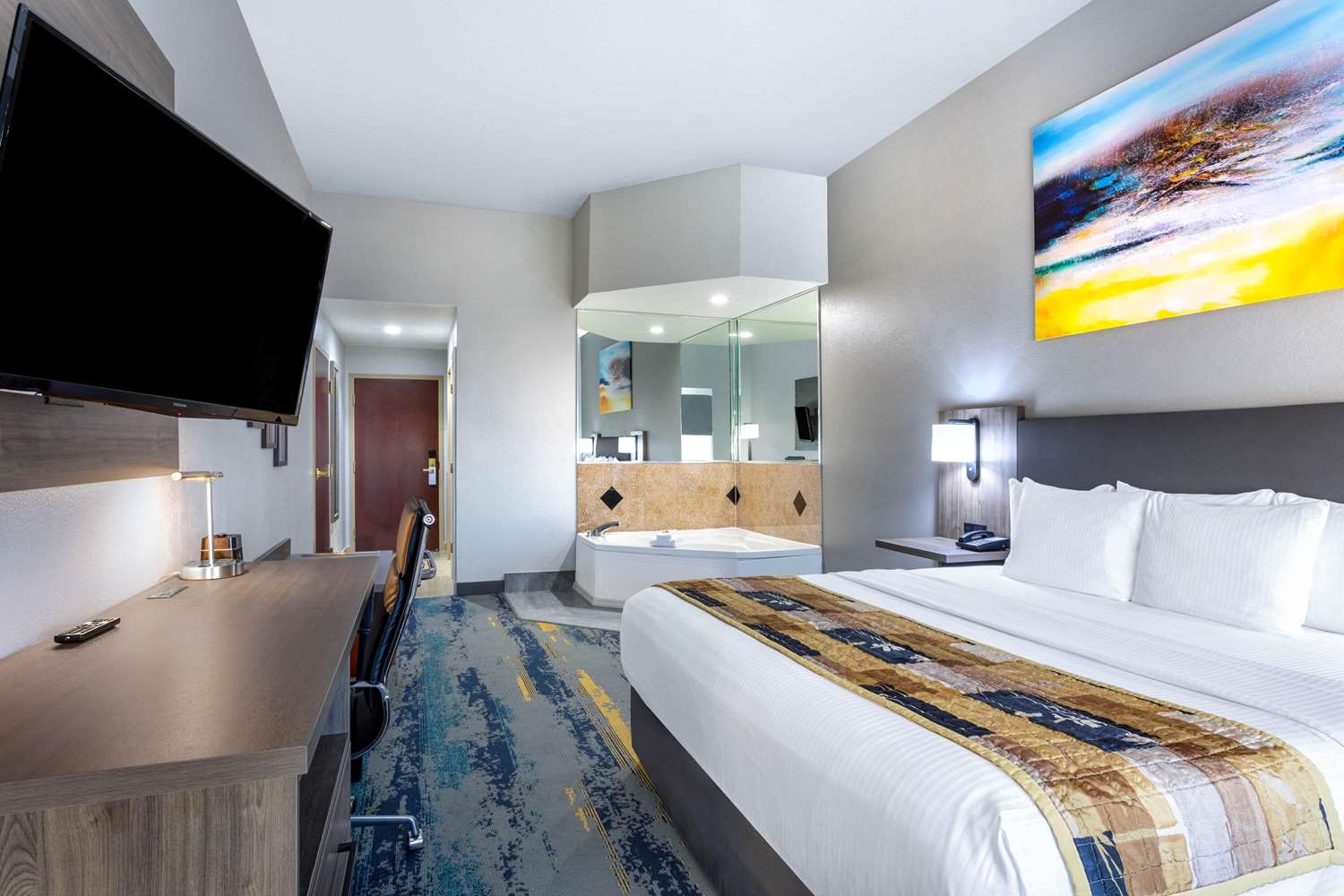 La Quinta Inn & Suites by Wyndham Tampa Central 9/22