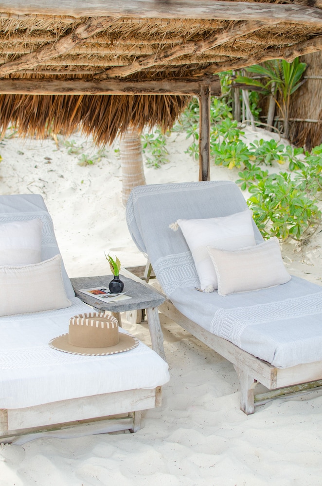 Encantada Tulum 30/50