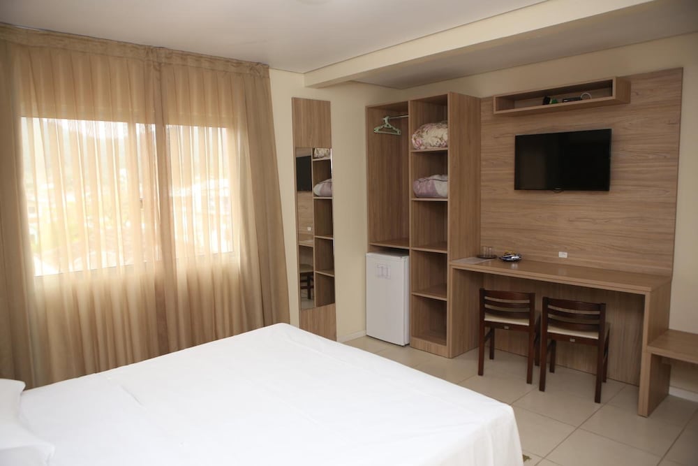 Hotel Acoriano 40/68