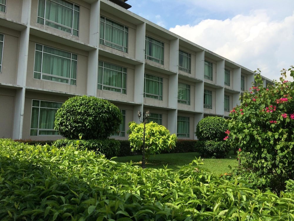 Straits View Hotel 8/33