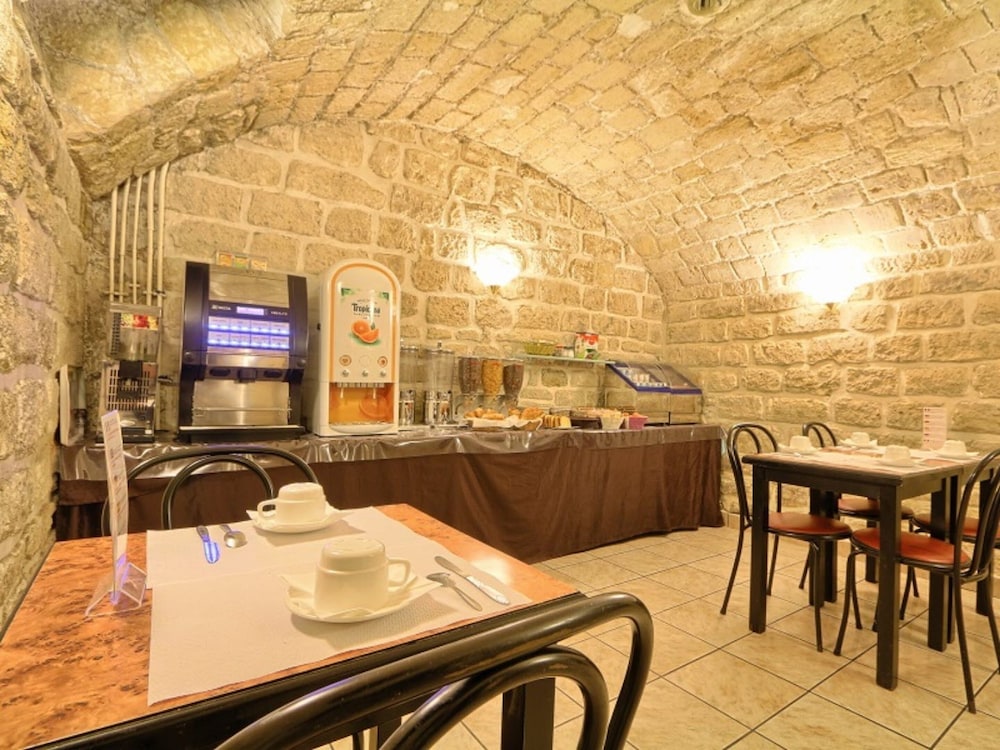 Ibis Styles Paris Batignolles 50/56
