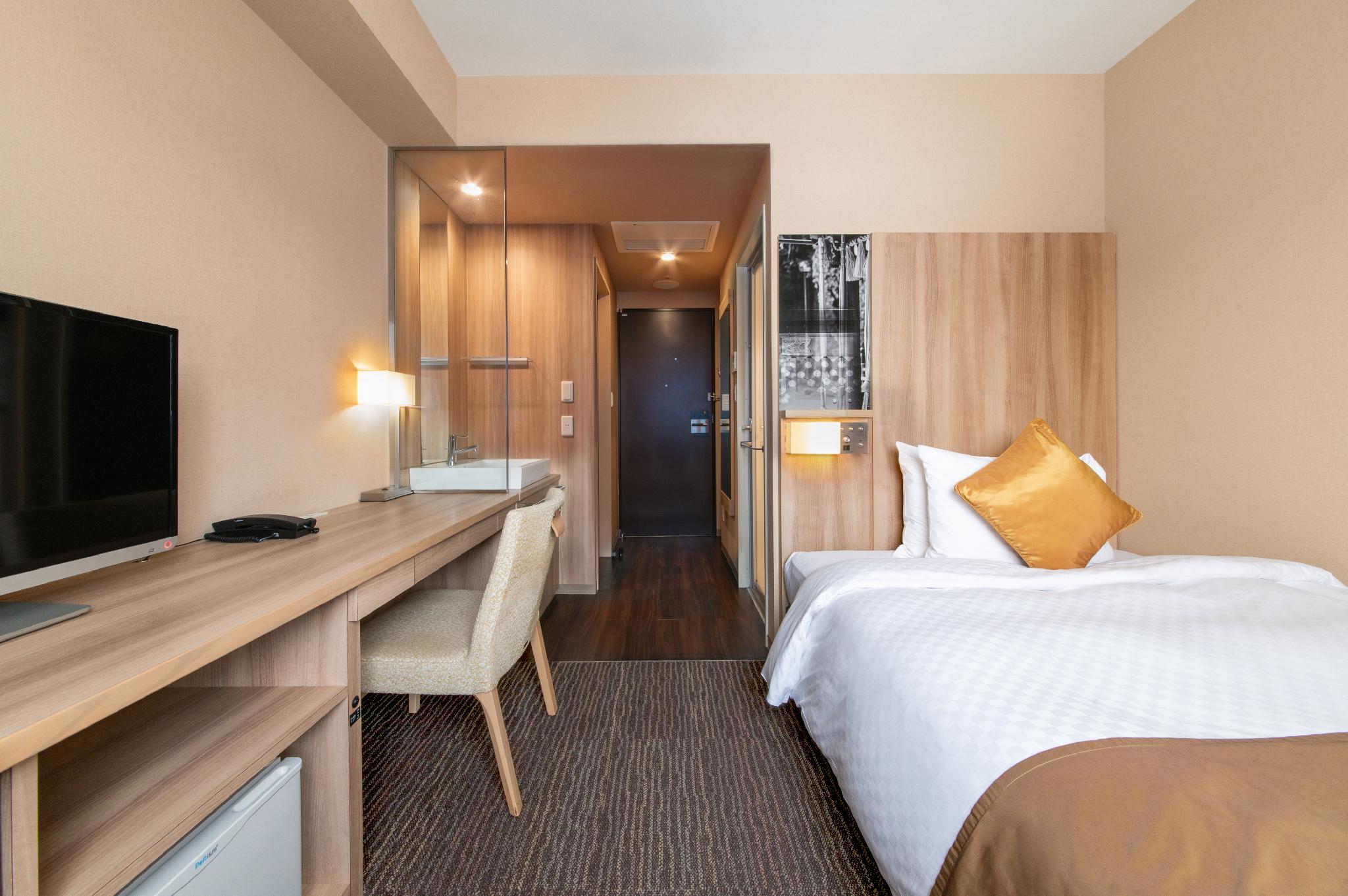 STANDARD, SEMI DOUBLE BED