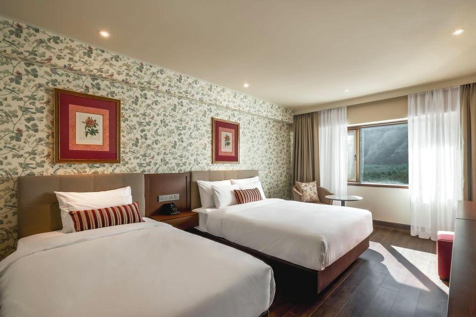 Renovated, Executive, Twin Beds