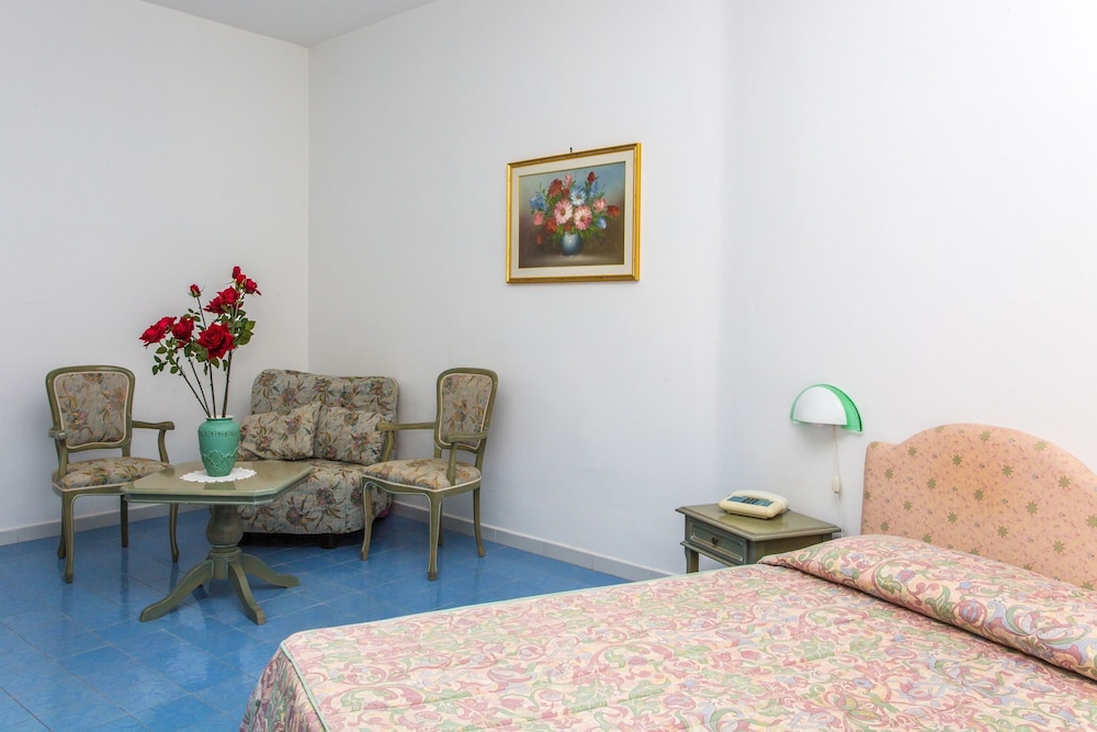 Hotel Poseidon 30/78