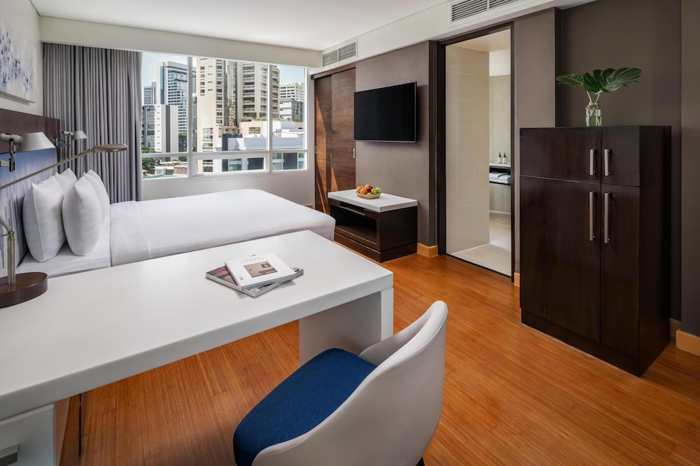NH Bangkok Asoke 24/66