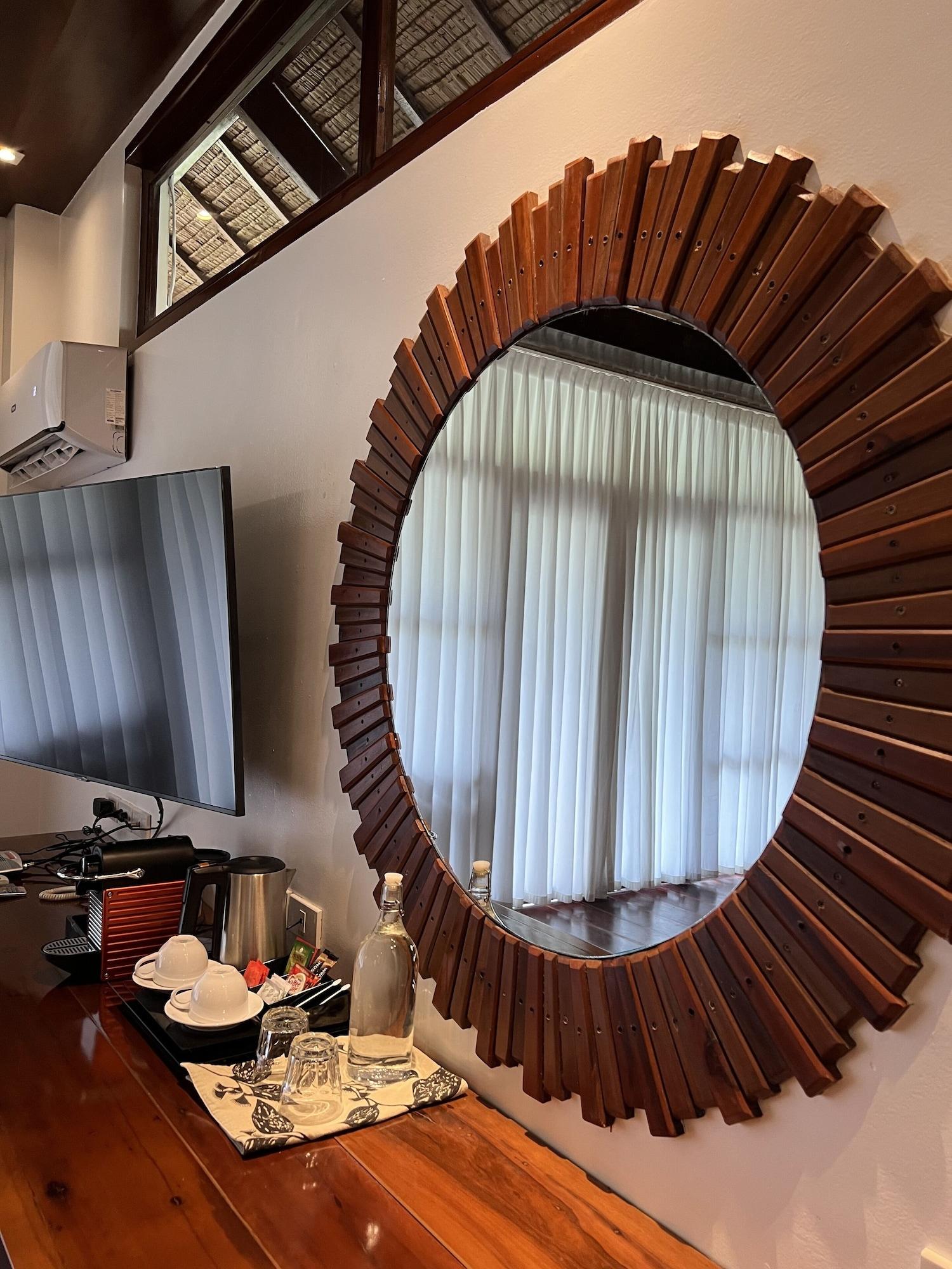 Isla Cabana Resort 70/100